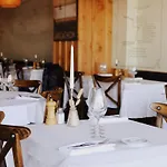 Les Du Port Appart hôtel 5*