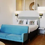 Les Du Port Appart hôtel 5*