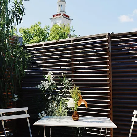 Aparthotel Les Du Port - By Le Saint Ferdinand