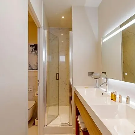 Aparthotel Les Du Port - By Le Saint Ferdinand