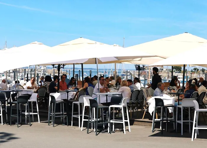 Les Du Port - By Le Saint Ferdinand Aparthotel 5*