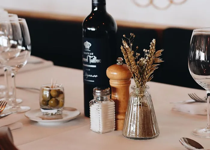 公寓式酒店 Les Du Port - By Le Saint Ferdinand 5*