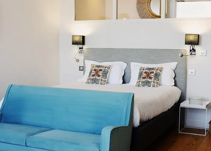 Les Du Port - By Le Saint Ferdinand Aparthotel 5*